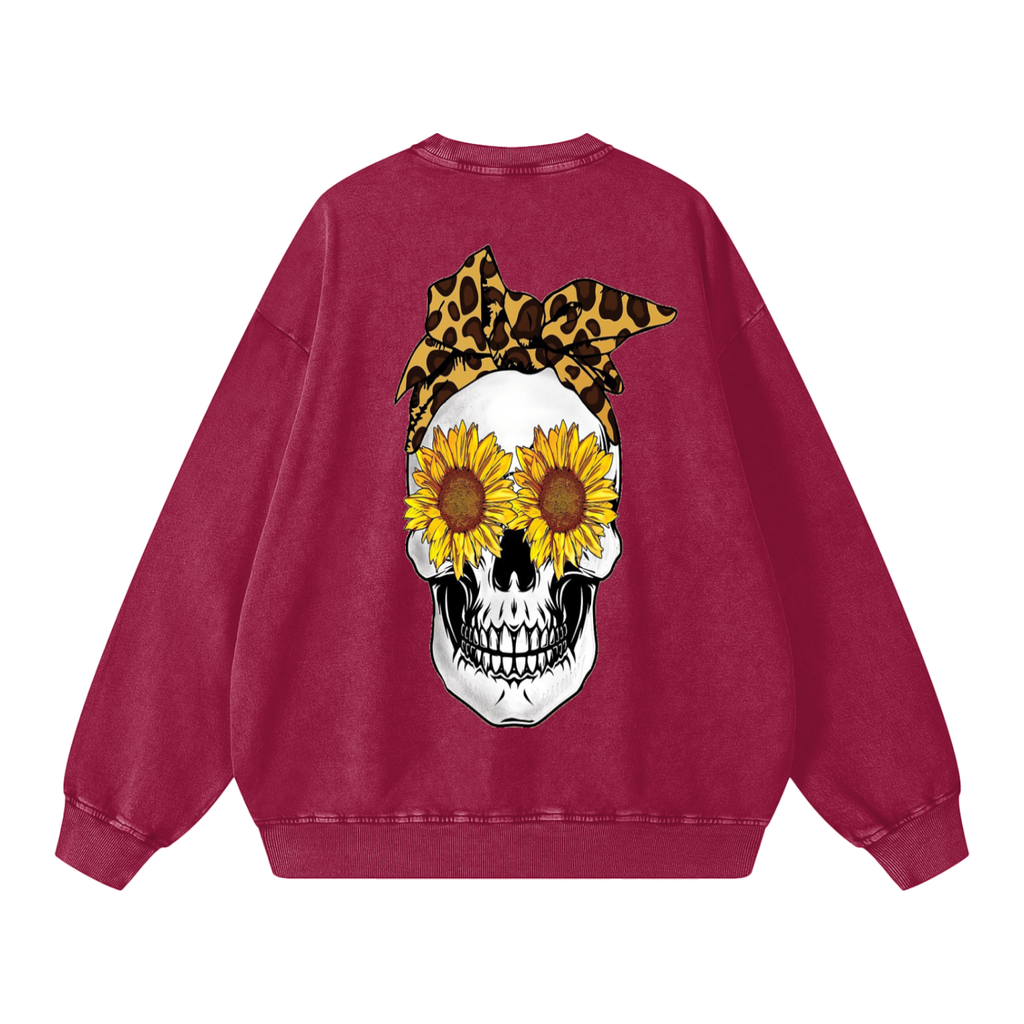 Sweater with skull head 