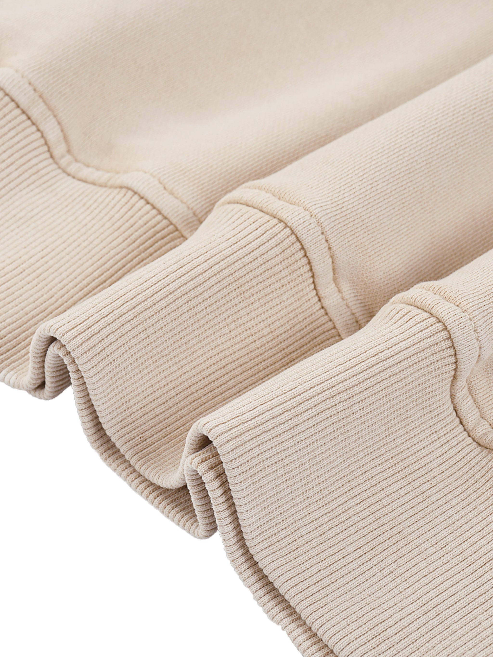 Sweater with skull head 